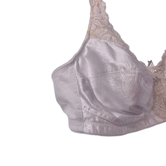 Jodee Mastectomy Bra Size 42C White Back Closure Wireless Lace Detail Comfort - Picture 4 of 6